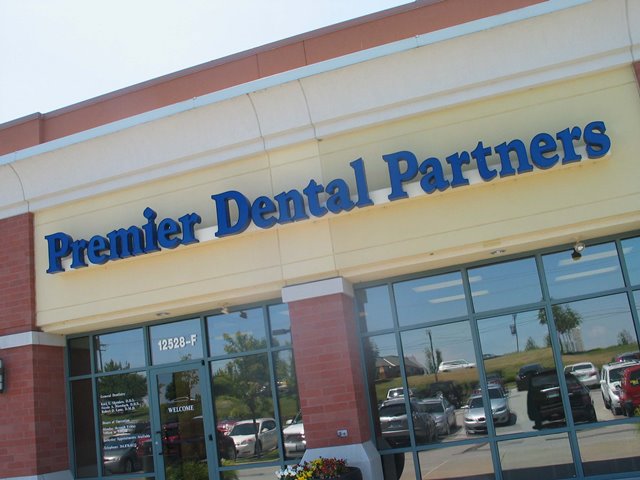 Premier Dental Partners West County - Olive Blvd